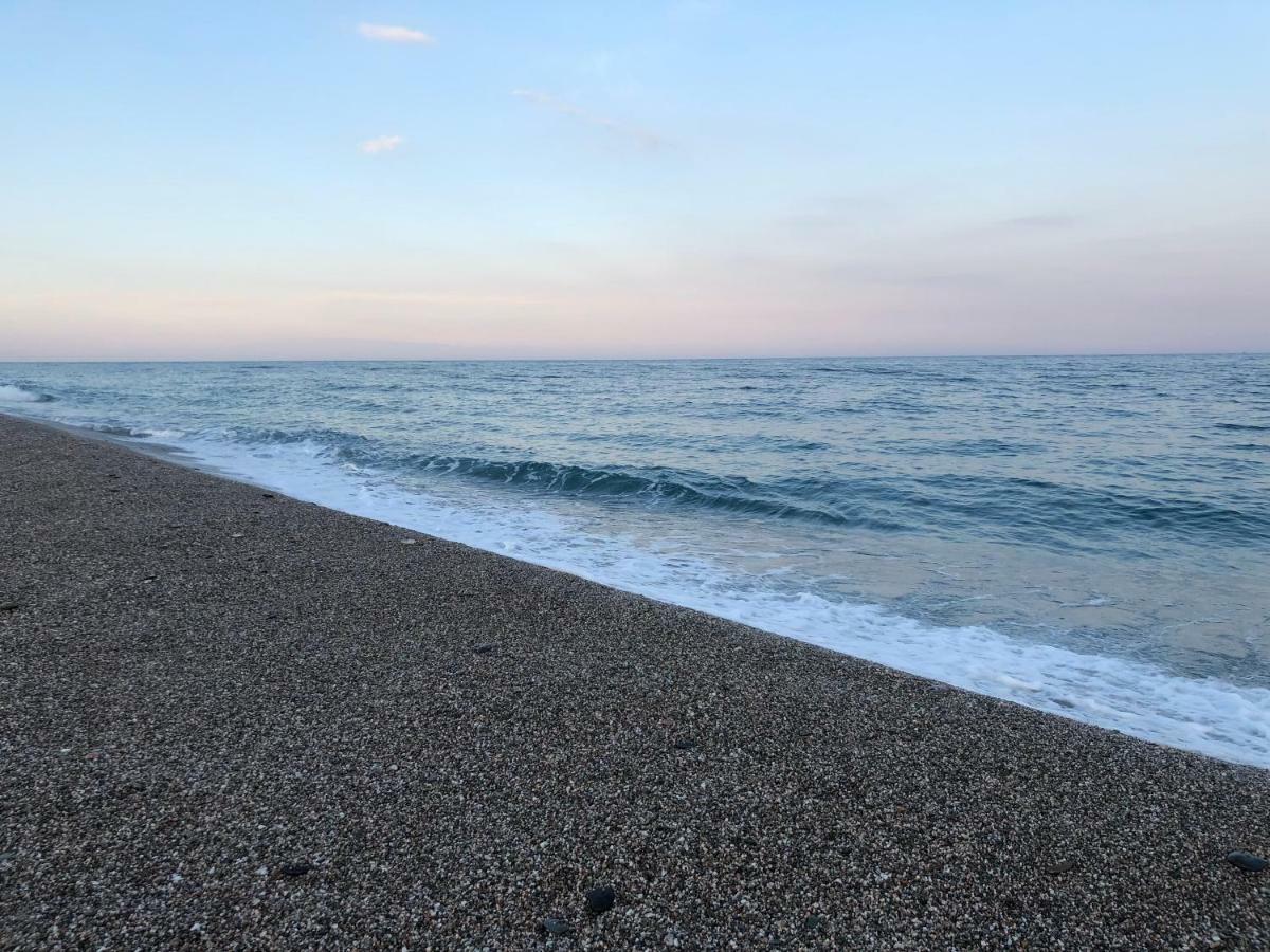Sea View 2 Bedroom Vacation Apartment Giardini-Naxos Zewnętrze zdjęcie
